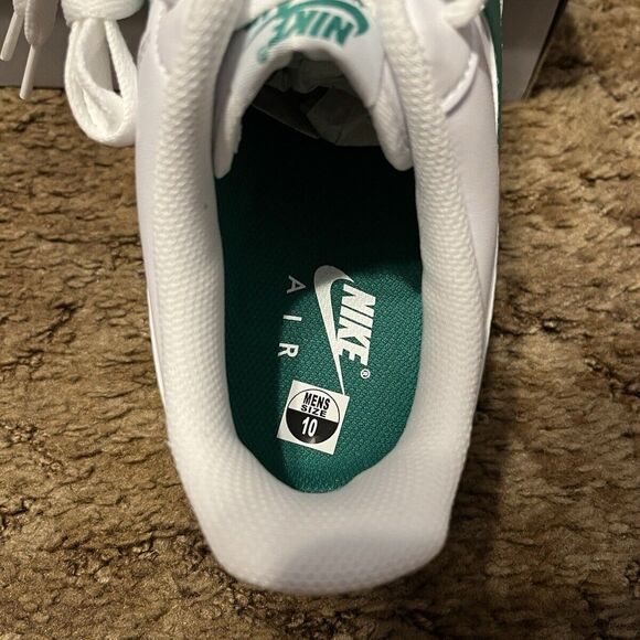 Nike Air Force 1 '07 White/Malachite-White (FJ4146-102) Mens Size 10 - Picture 7 of 8